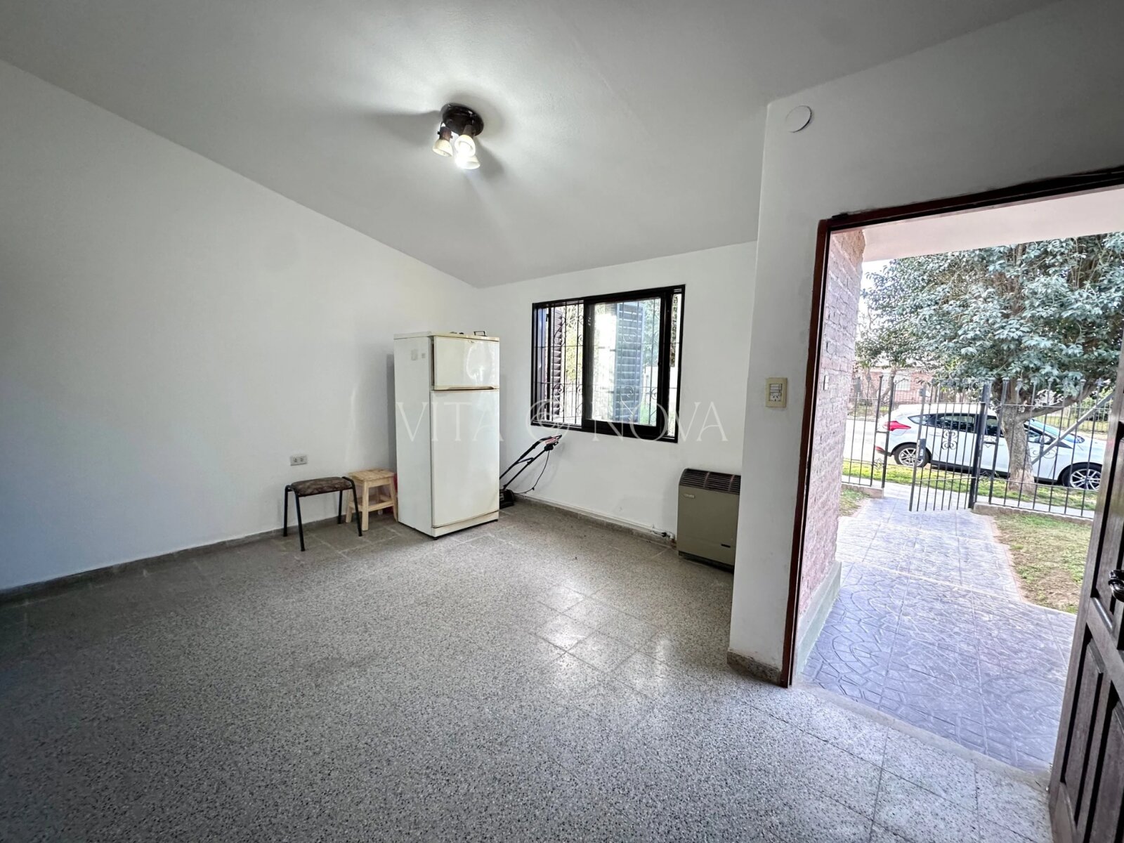 VENTA CASA - Bº 20 DE JUNIO - Imagen 9