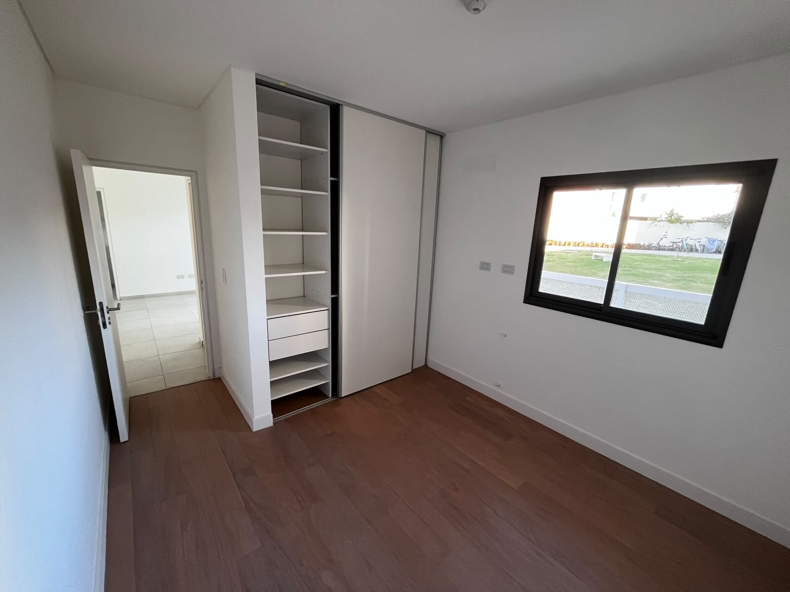Alquiler Departamento Pilares de Manantiales - 2 Dormitorios A Estrenar PB Con Patio - Imagen 4