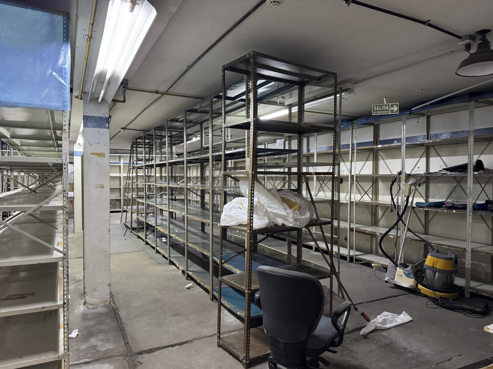 9 de Julio 1849 - Local Comercial con Deposito en Alquiler | 813 m2 - 4