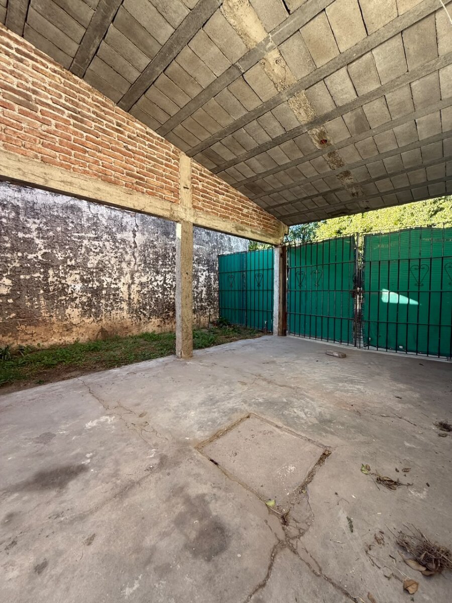 CASA EN VENTA BARRIO PRIMERO DE MAYO - Imagen 12