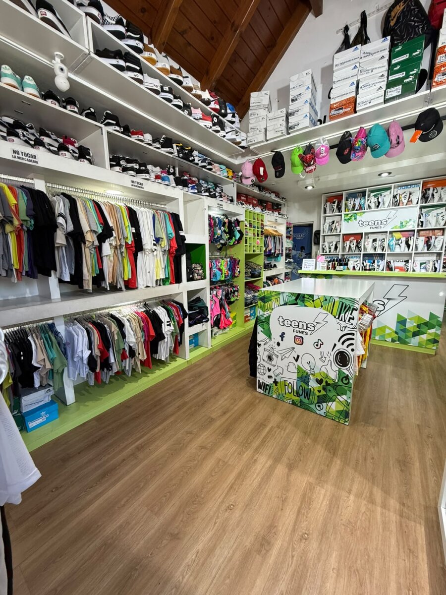 LOCAL COMERCIAL EN VENTA- FUNES - 4