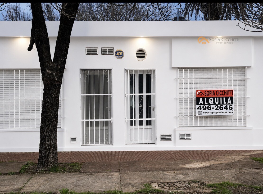 ROLDAN - EN ALQUILER - PROPIEDAD DESTINO COMERCIAL- APTA GASTRONOMÍA - 1