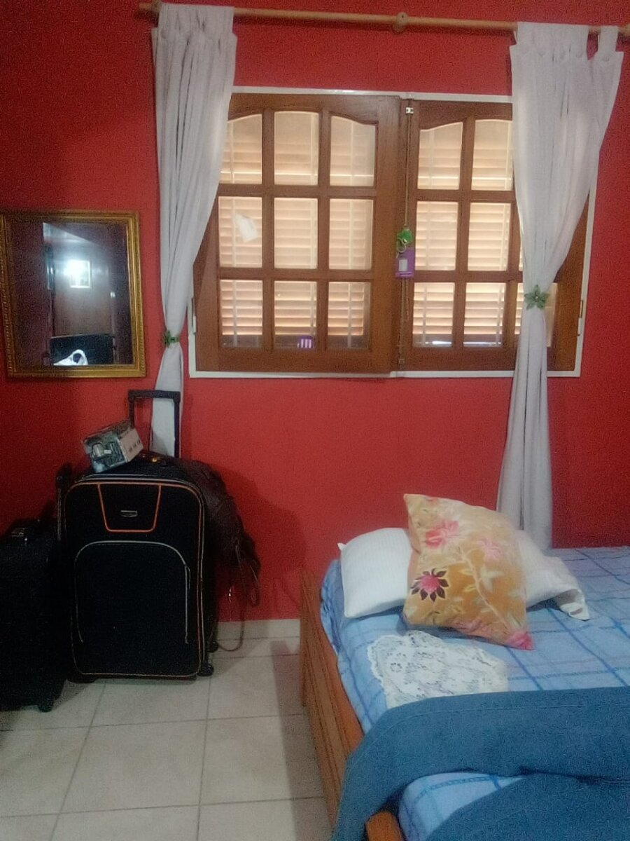 Tanti - Casa de 2 dorm. + amplio lote - Imagen 9