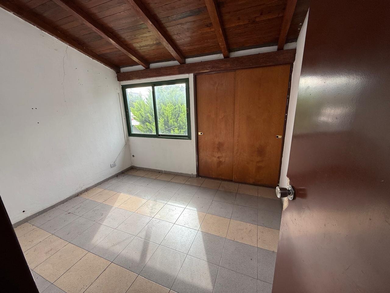 DUPLEX 3 AMB CON PATIO - VILLA LUZURIAGA - OPORTUNIDAD - 8