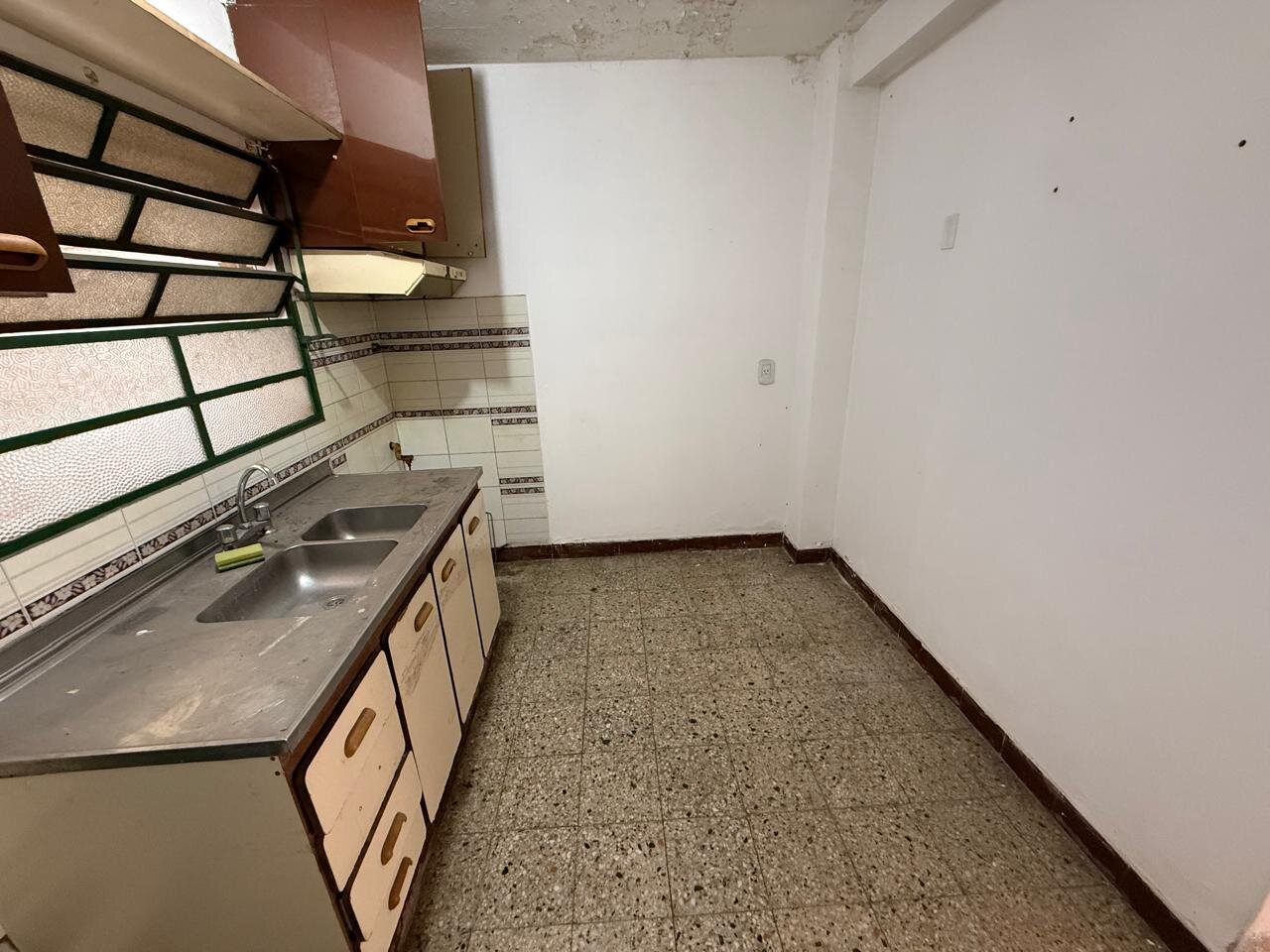 DUPLEX 3 AMB CON PATIO - VILLA LUZURIAGA - OPORTUNIDAD - 3