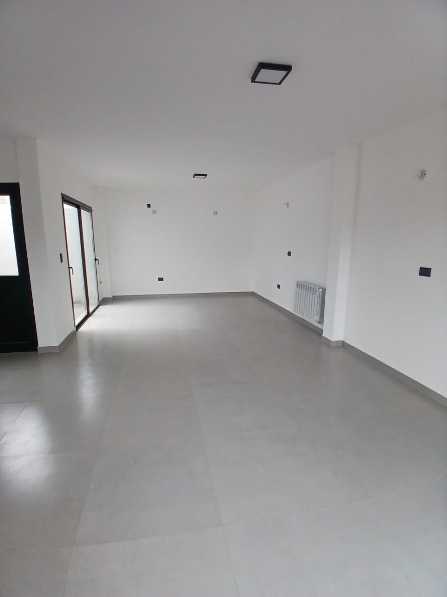 Duplex de 3 dorm en Venta Docta Avenida - Imagen 4