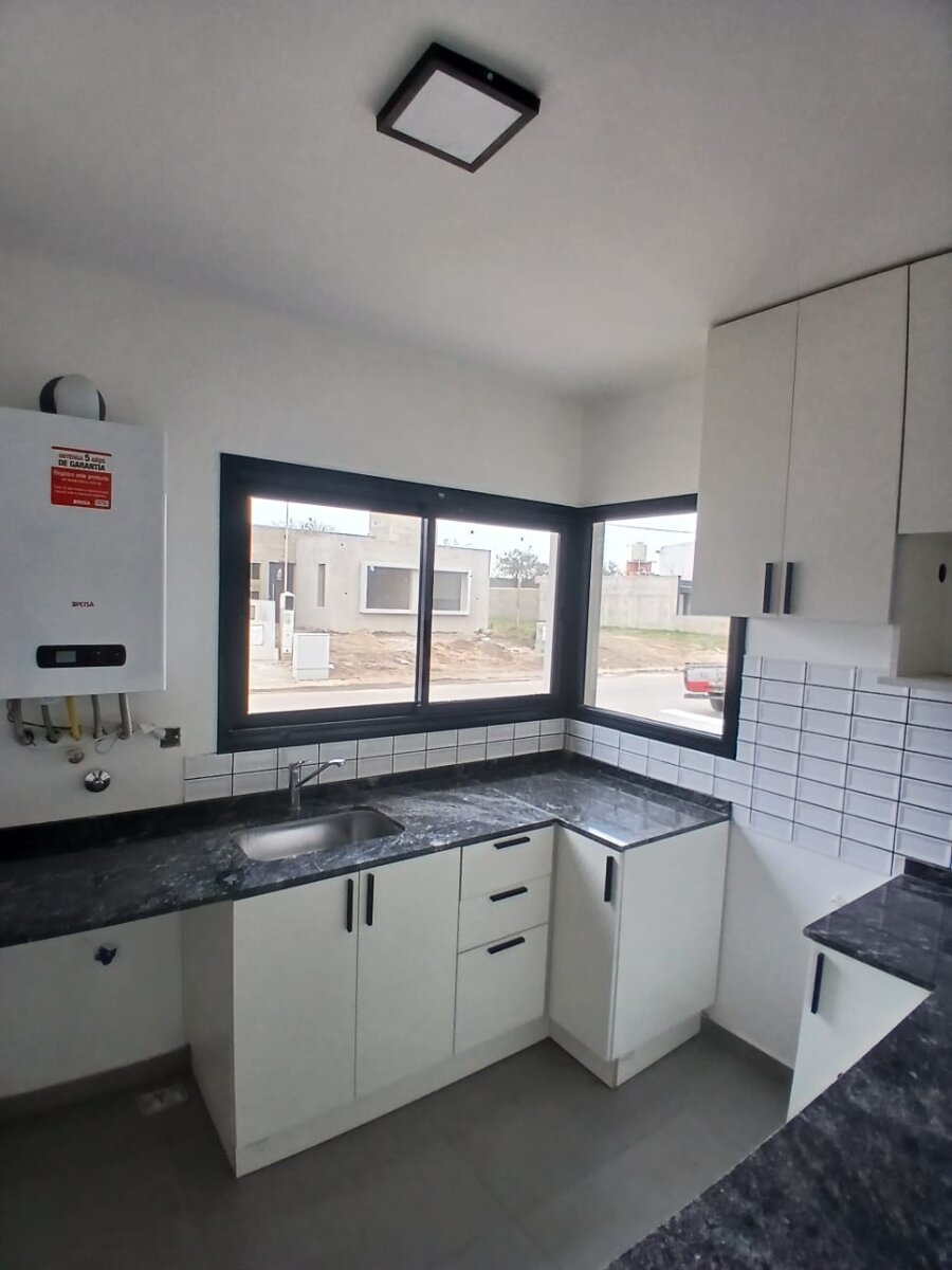 Duplex de 3 dorm en Venta Docta Avenida - Imagen 5