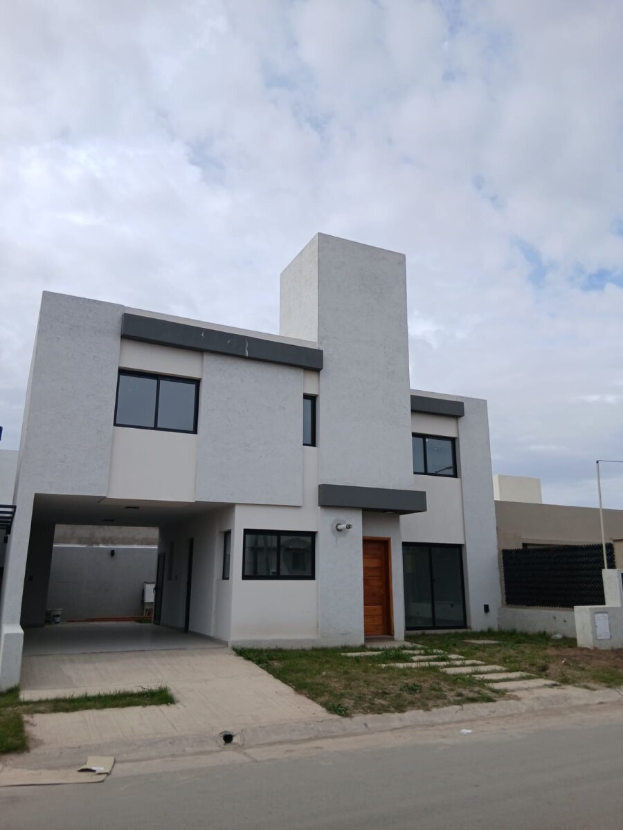 Duplex de 3 dorm en Venta Docta Avenida - Imagen 2