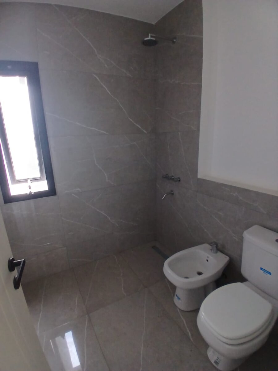 Duplex de 3 dorm en Venta Docta Avenida - Imagen 13