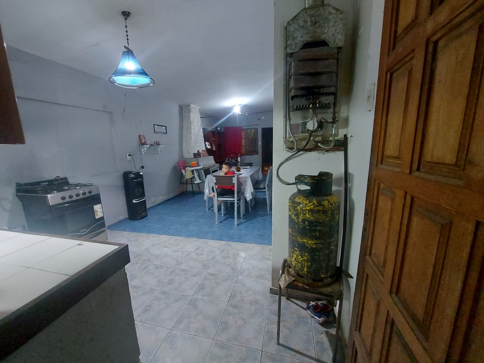 VENTA CASA 4 DORMITORIOS APTO CREDITO - Imagen 2