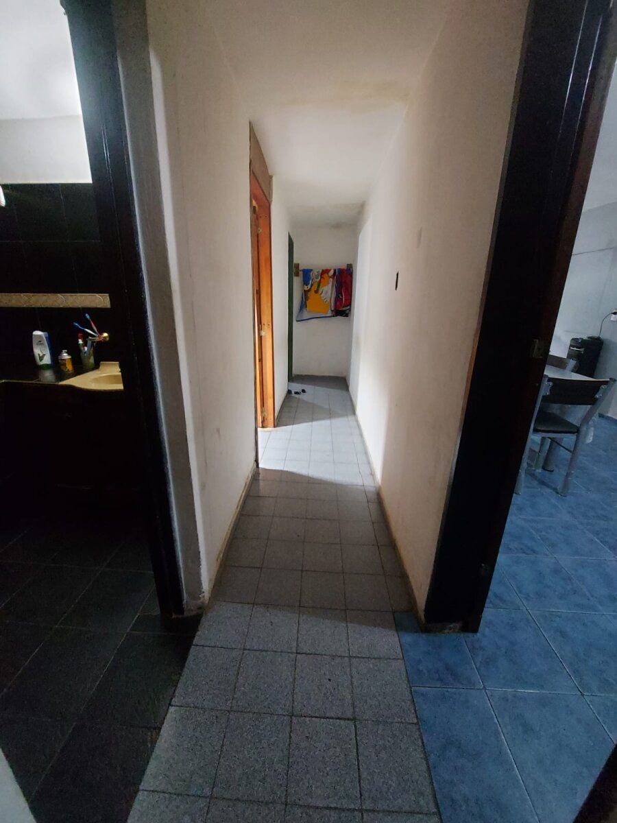 VENTA CASA 4 DORMITORIOS APTO CREDITO - Imagen 8