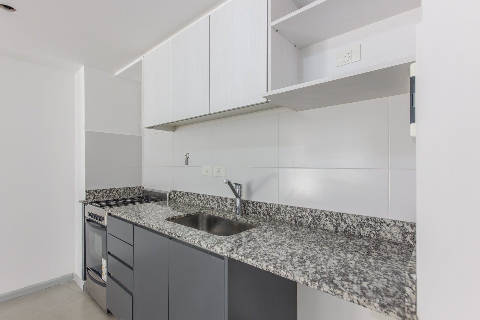 Venta. Depto 2 ambientes a estrenar. Apto crédito. Flores - 11