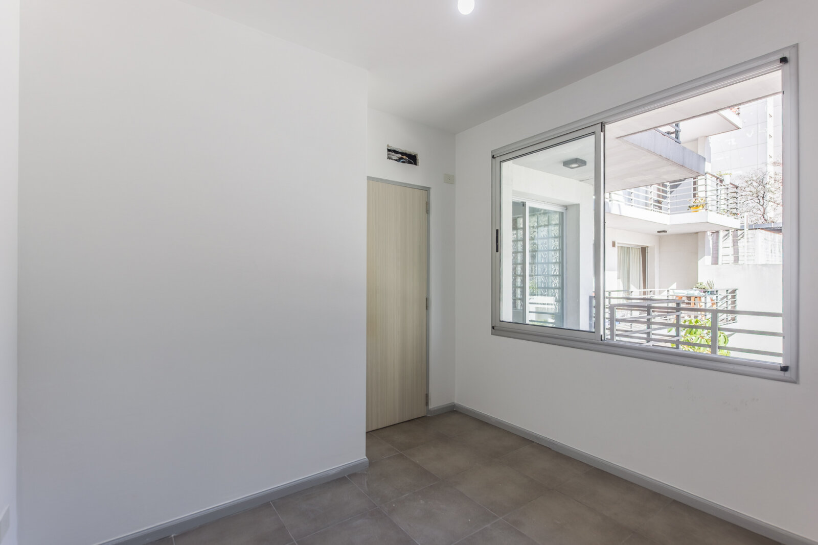 Venta. Depto 2 ambientes a estrenar. Apto crédito. Flores - 13