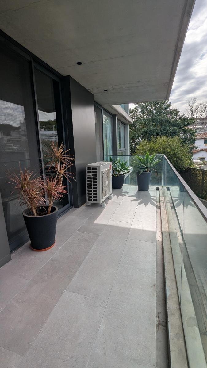 VENTA DEPARTAMENTO 3 AMBIENTES - 12