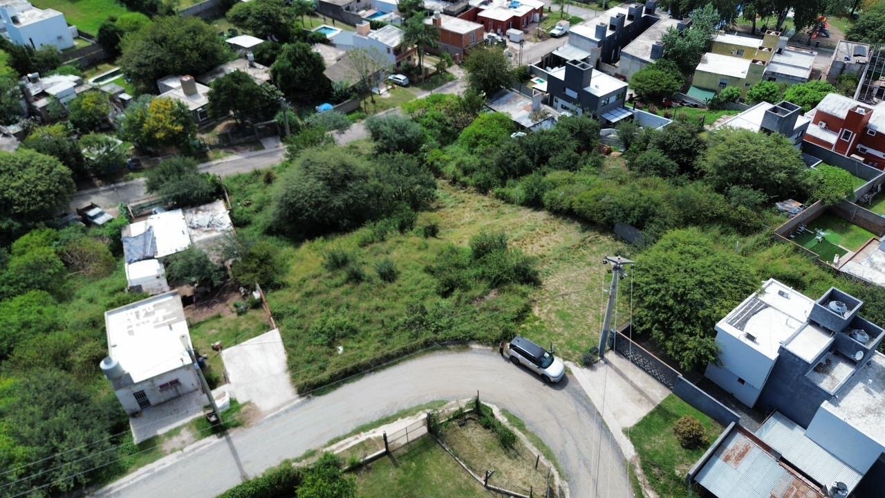 Lote en Cuesta Colorada 670m2- Apto duplex . Con escritura - Imagen 3