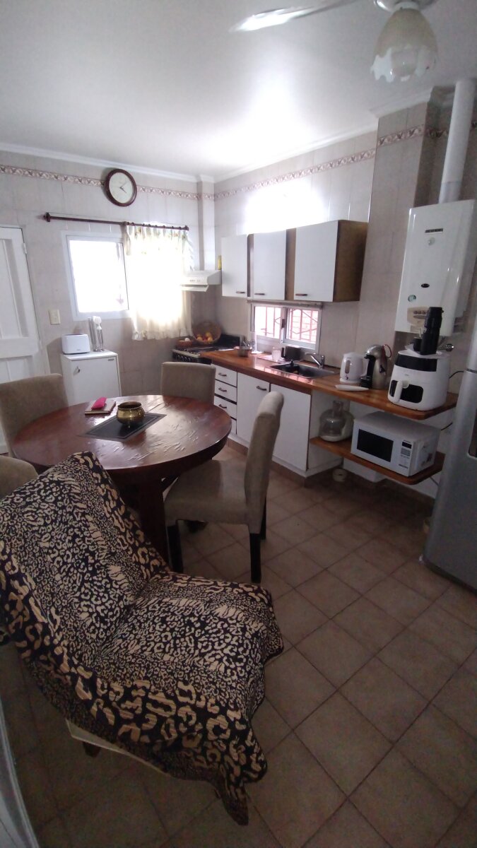 Tu casa en La Florida: 2 dormitorios, patio y cochera doble - 4