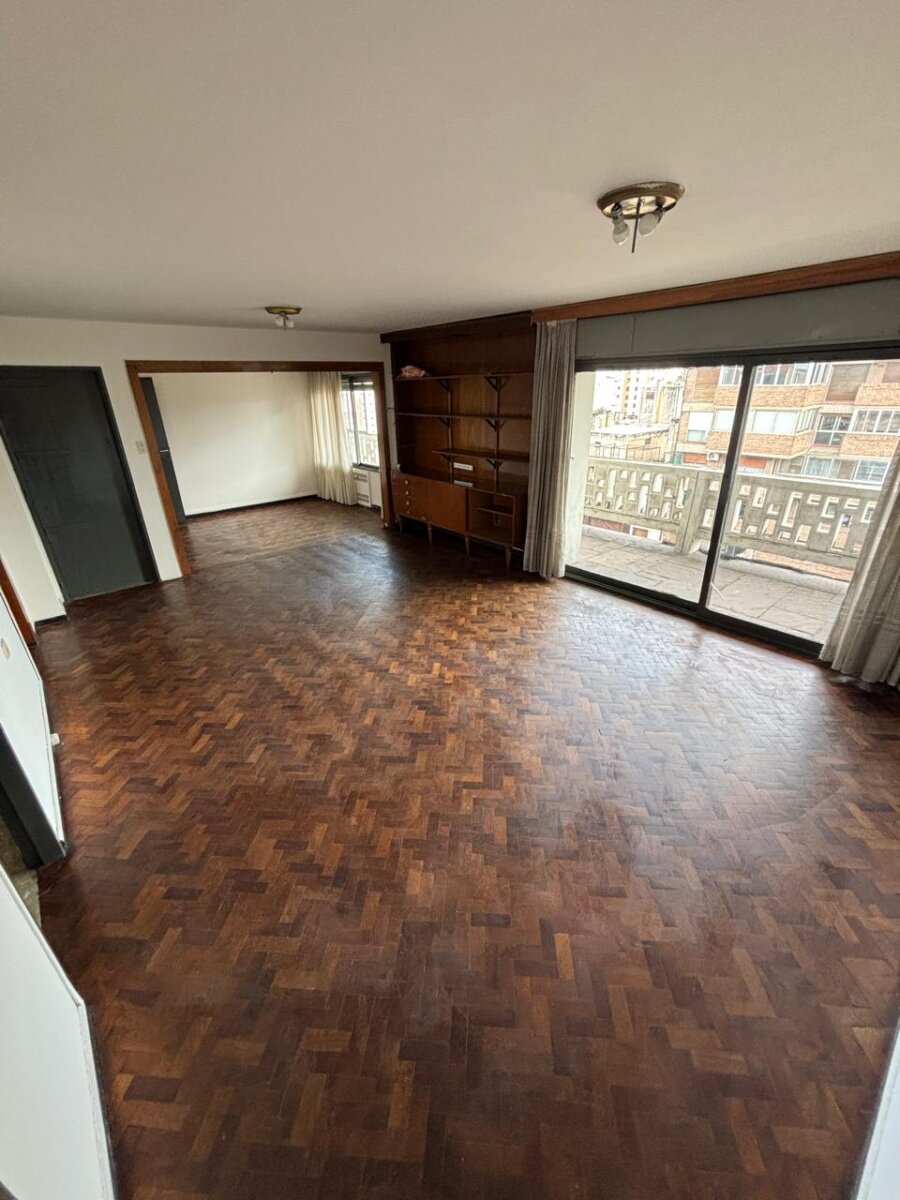 Semipiso de 100 m2 !!!  - Frente - 2 Dormitorios , 3 Baños - Imagen 2