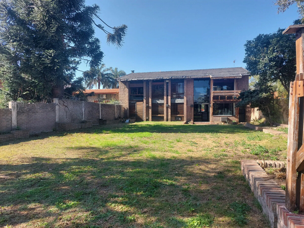 Alquiler Comercial. Casa En B° Cerro De Las Rosas. - 7