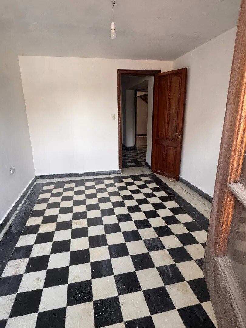 Casona En Güemes, Fines Comerciales. - 9