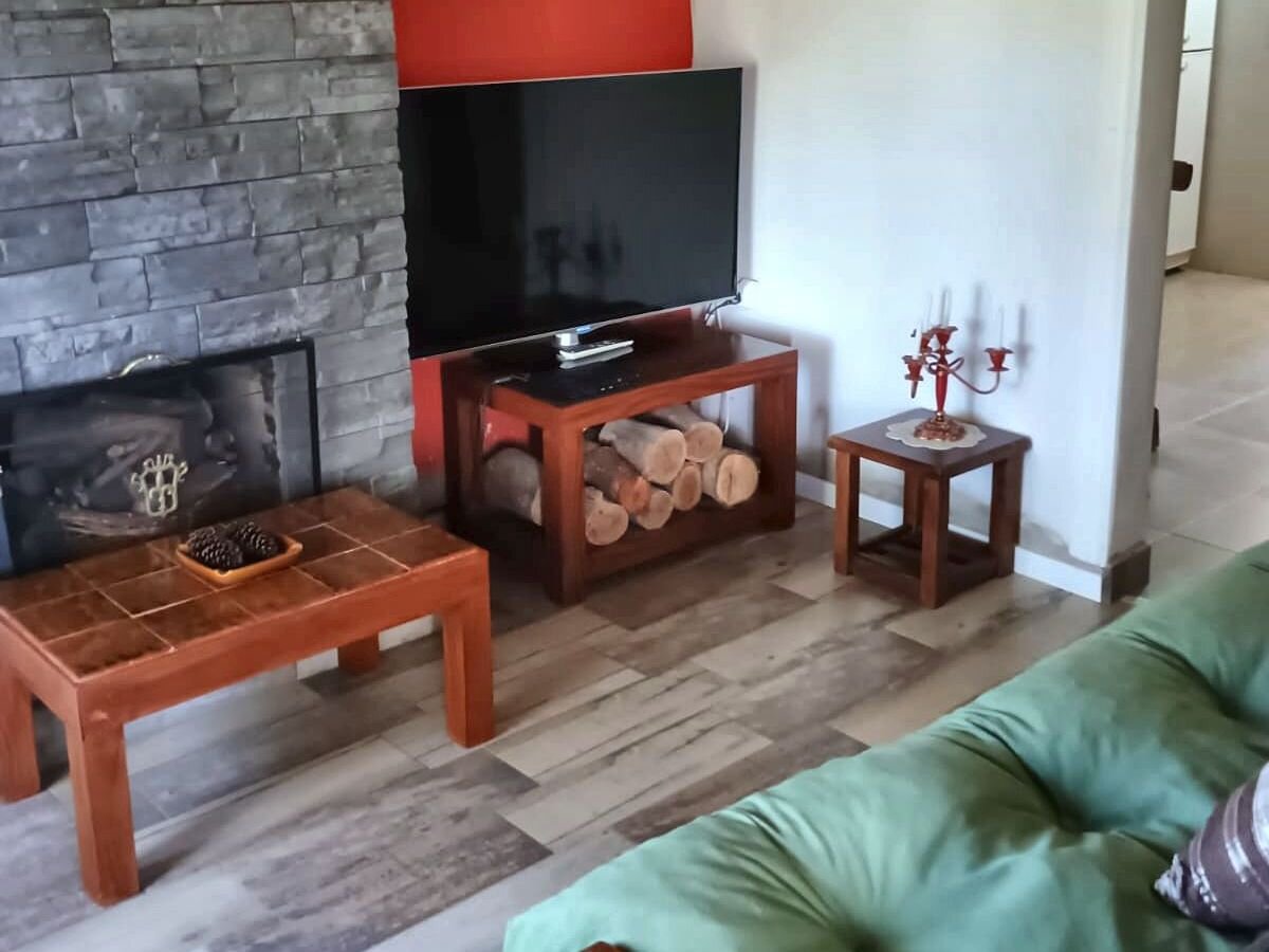 Casa con quincho, pileta y parque de 2.136 m² en Barrio Ariel, Salsipuedes — foto 9