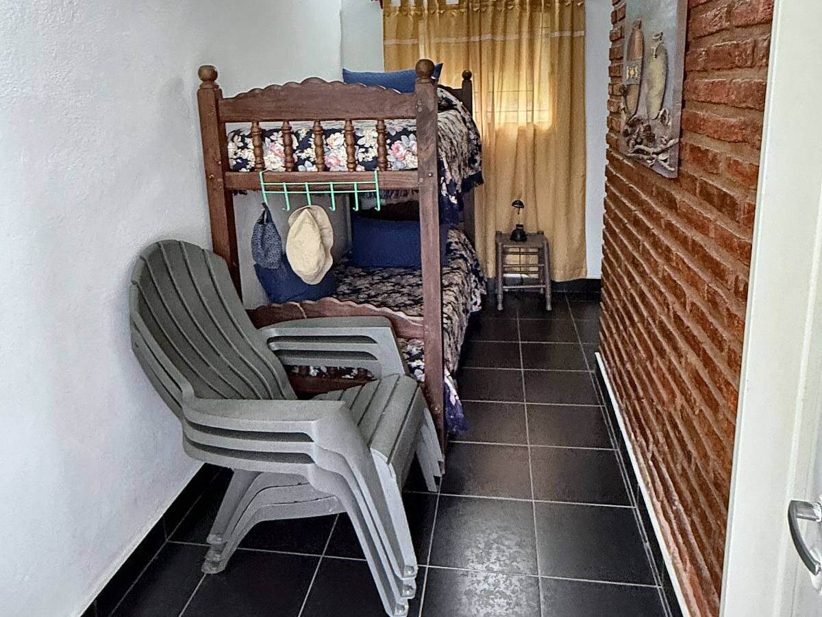 Casa con quincho, pileta y parque de 2.136 m² en Barrio Ariel, Salsipuedes - 18