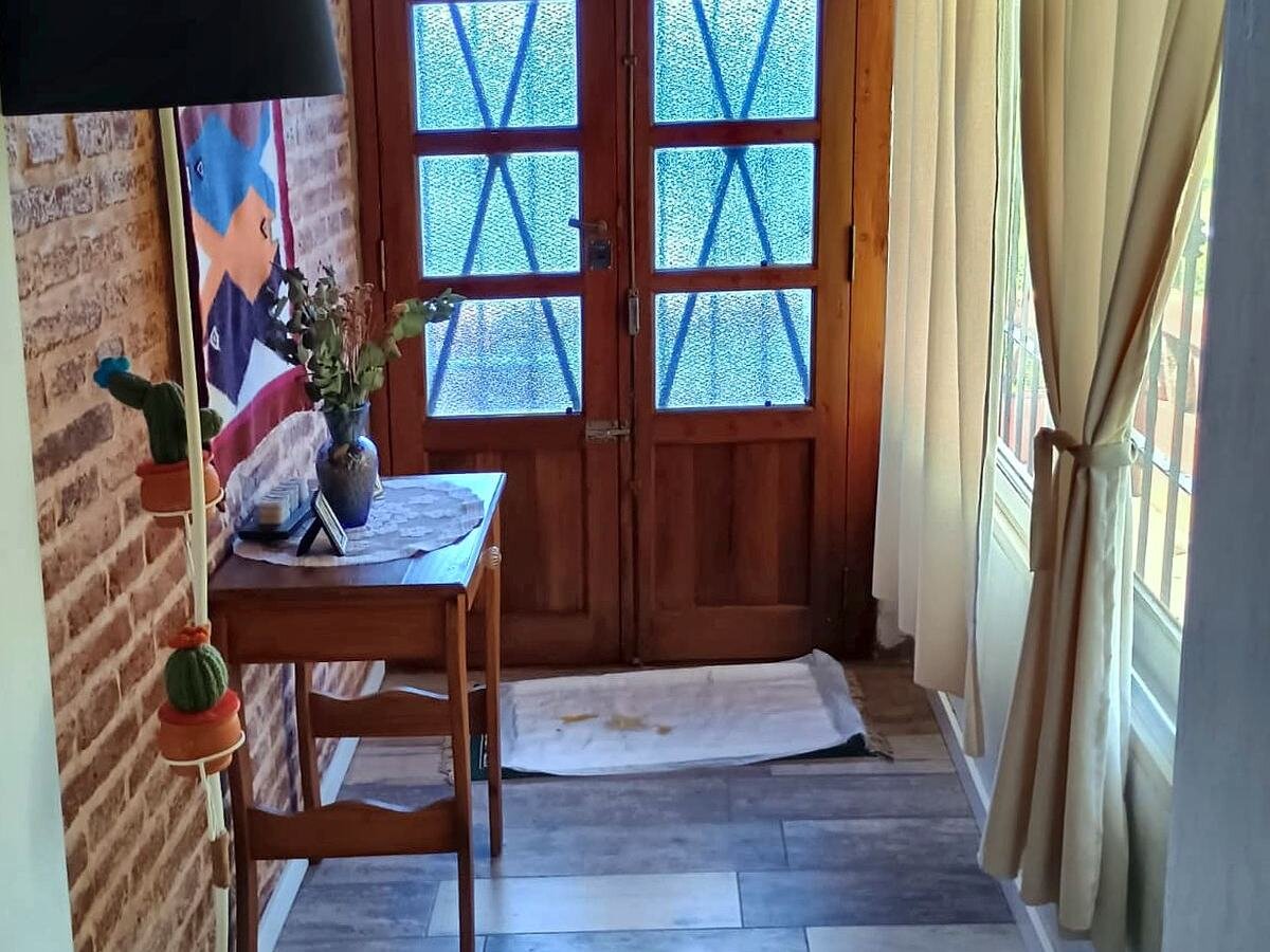 Casa con quincho, pileta y parque de 2.136 m² en Barrio Ariel, Salsipuedes — foto 10