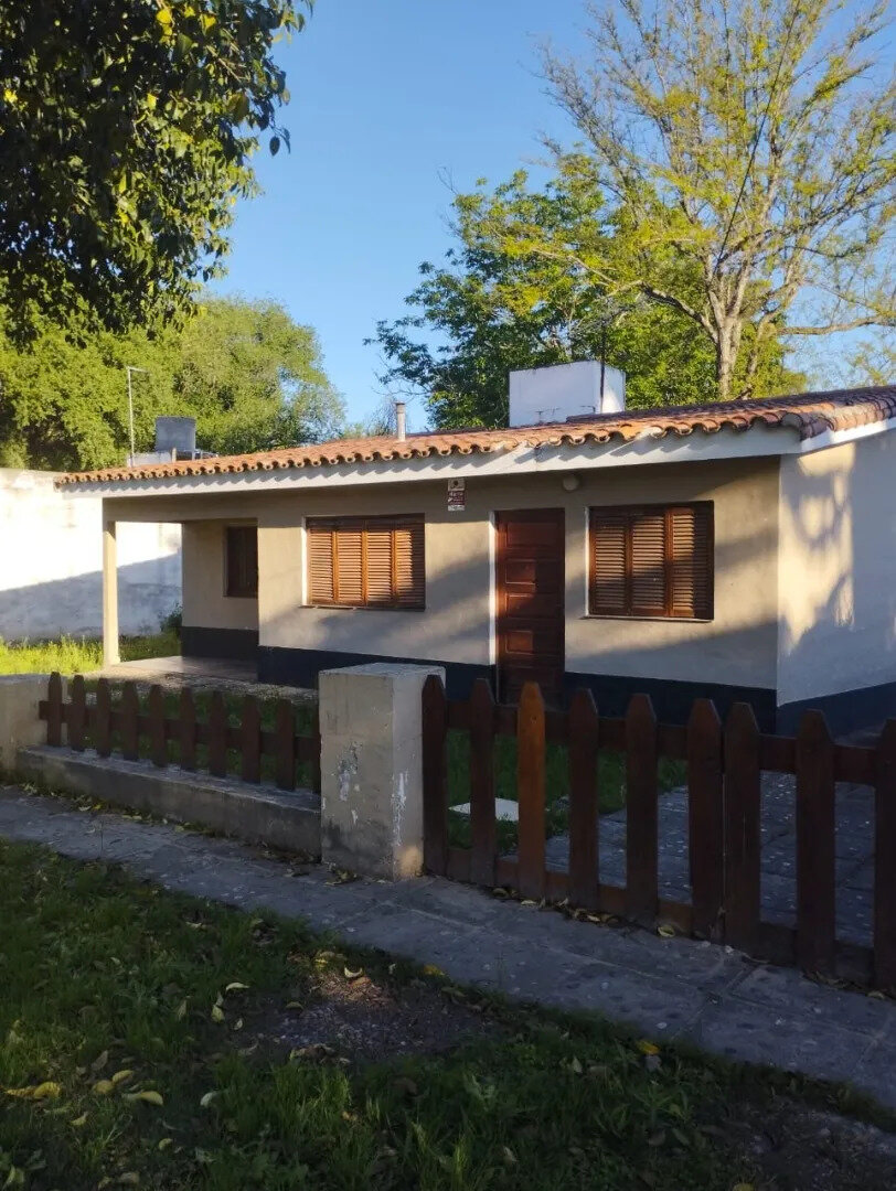 Casa Parque Siquiman, 3 Dorm. Pileta. Sobre Ruta - 3