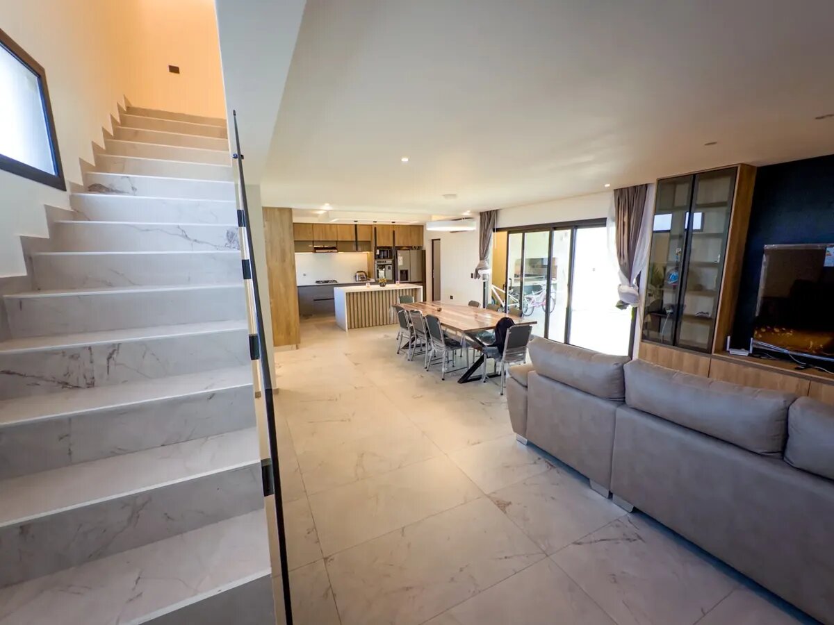 Casa Premium | Pileta + Domótica | Frente A Espacio Verde - 2