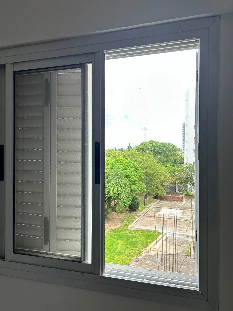 Departamento 3 dorm con cochera y balcón, escritura, Güemes - Av. Pueyrredón — foto 9