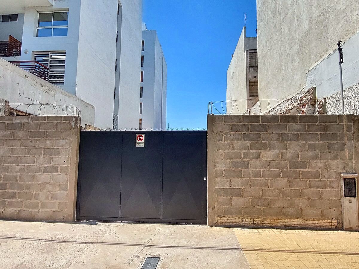 Lote en venta 341 m² para desarrollo, Alta Córdoba