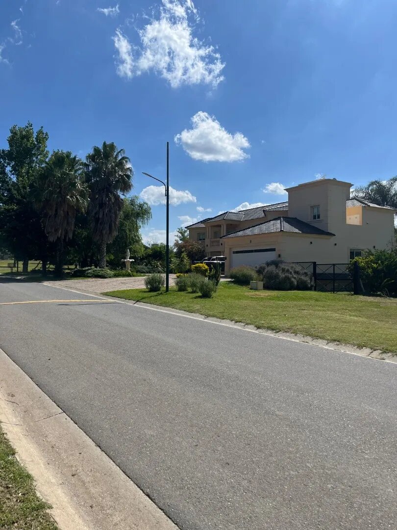 Lote Premium Fondo Golf 1500m² Con Vistas A La Cancha - 9