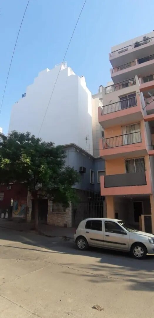 Casa / Lote En Nueva Córdoba - Calle Perú Y Obispo Trejo - 2