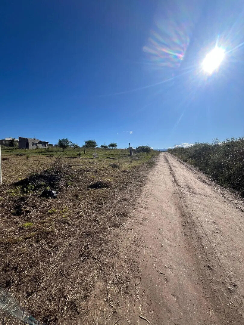 Lote Plano 1000m2 Tanti, Córdoba - 4