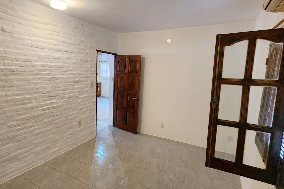 HERMOSA CASA 3 DORMITORIOS CON PILETA EN PUEBLO ESTHER - 13