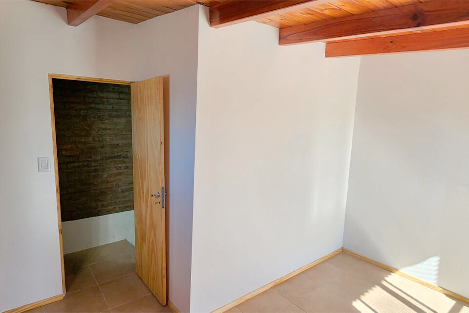 HERMOSA CASA 3 DORMITORIOS CON PILETA EN PUEBLO ESTHER - 22