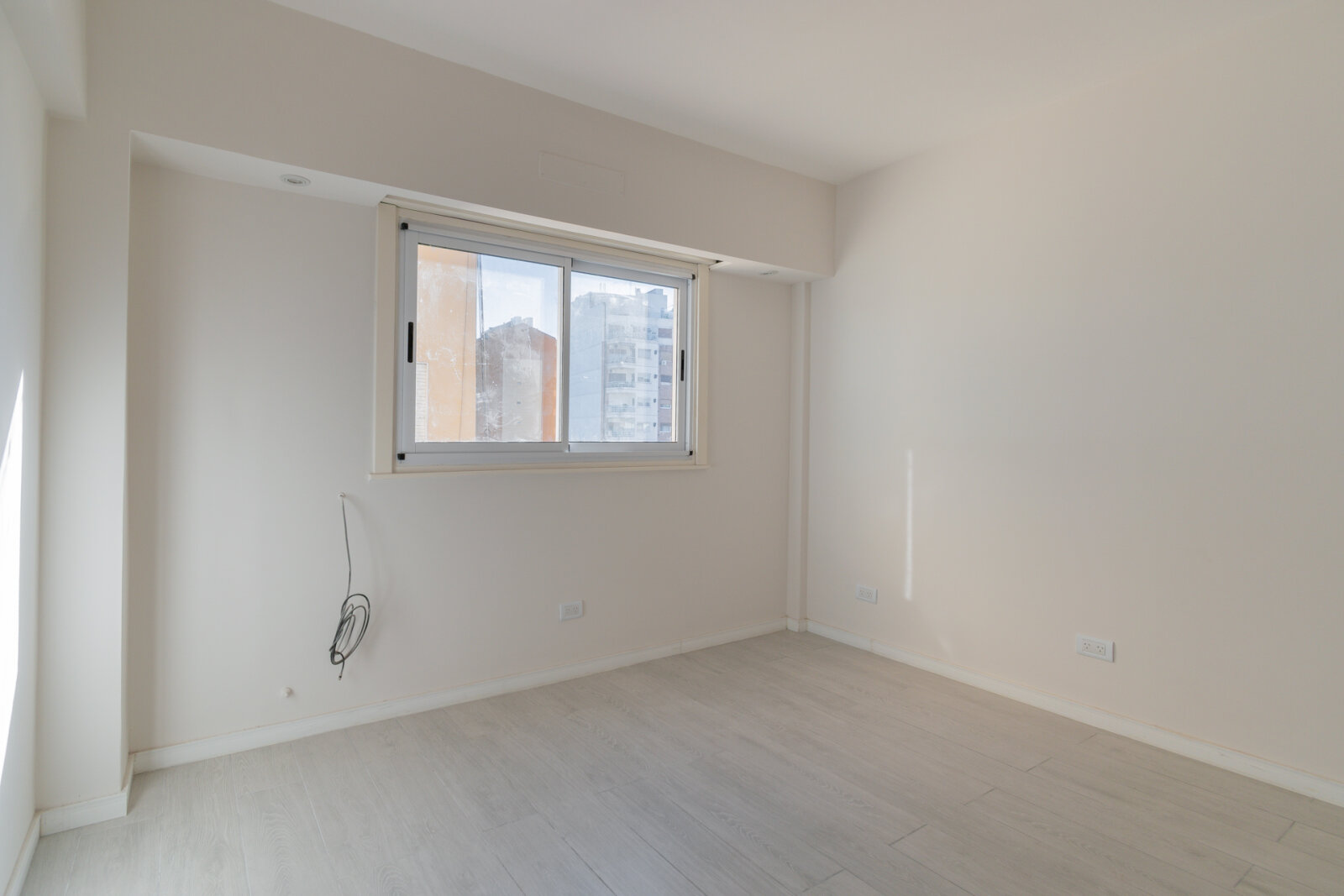Venta 2amb refaccionado en Parque Chacabuco - 3