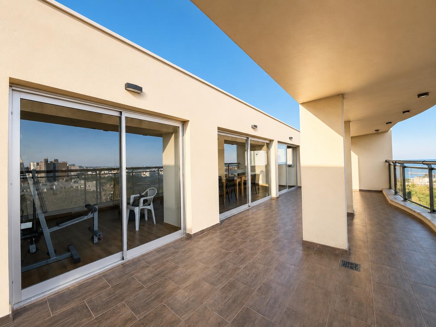 Departamento 2 Amb con Balcón y Cochera Zona Alem - 19
