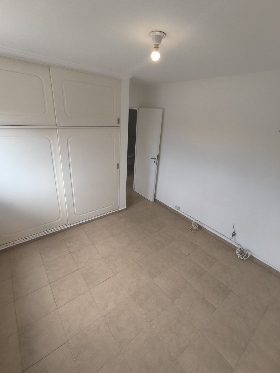 VENTA Departamento de 3 dormitorios, con COCHERA B° Villa Sol - 13
