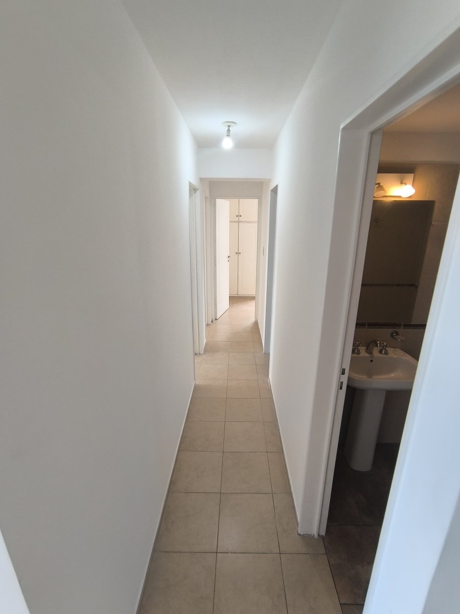 VENTA Departamento de 3 dormitorios, con COCHERA B° Villa Sol - 10