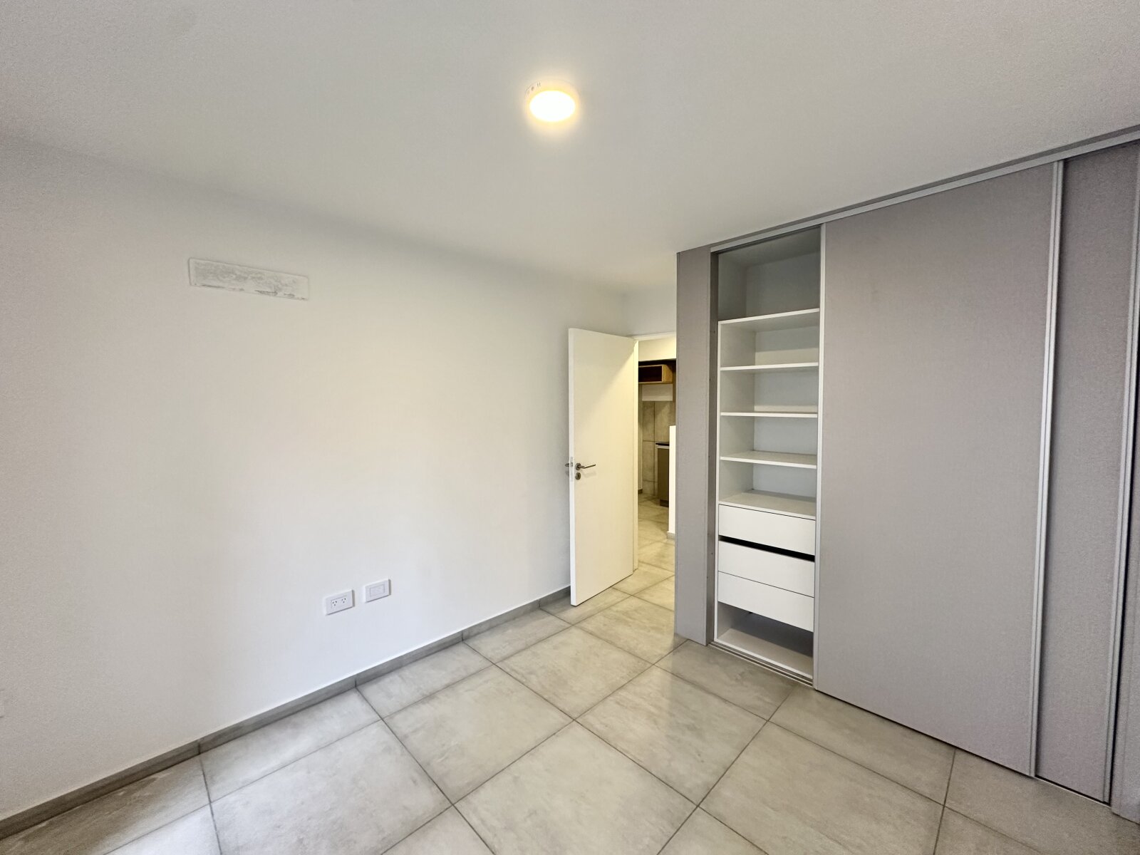 Depto a Estrenar en Alquiler Centrico 1 Dorm - Imagen 7