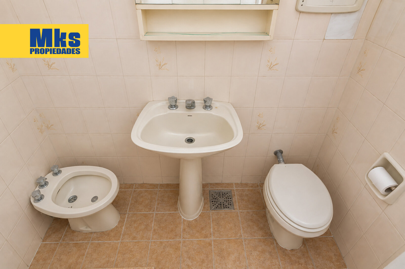Venta. 2 ambientes. Balcon al frente. La boca. - 10