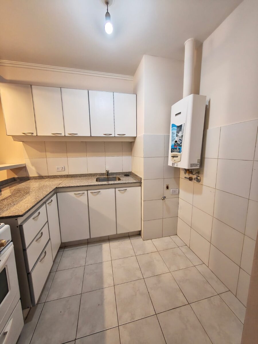 Alquiler Un Dorm.  c/ Balcón- Nueva Cordoba - Imagen 2