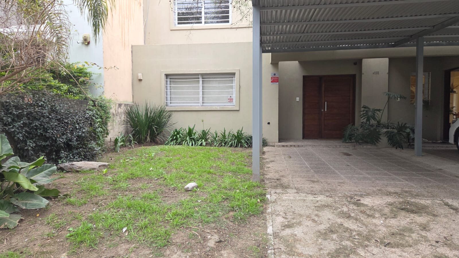 Alquiler Duplex Jardines del Jockey