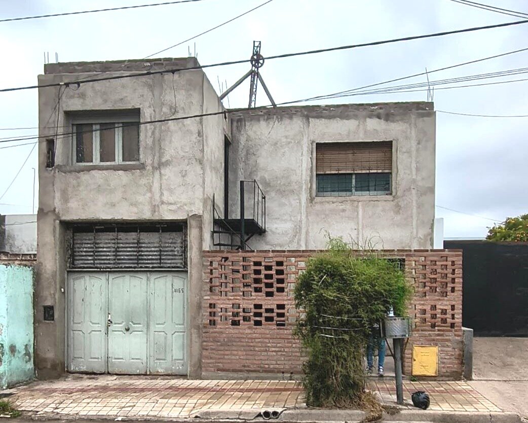Casa 2 Dorm. + Dpto Independiente + Gran Taller | OBSERVATORIO | Ideal Vivienda e Inversión