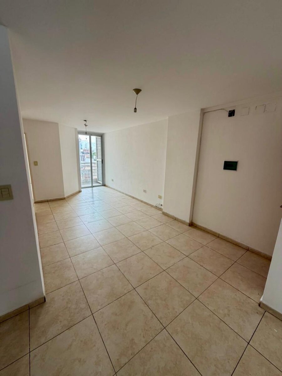 ALQUILER | DPTO 1 DORMITORIO B° ALBERDI - Imagen 3
