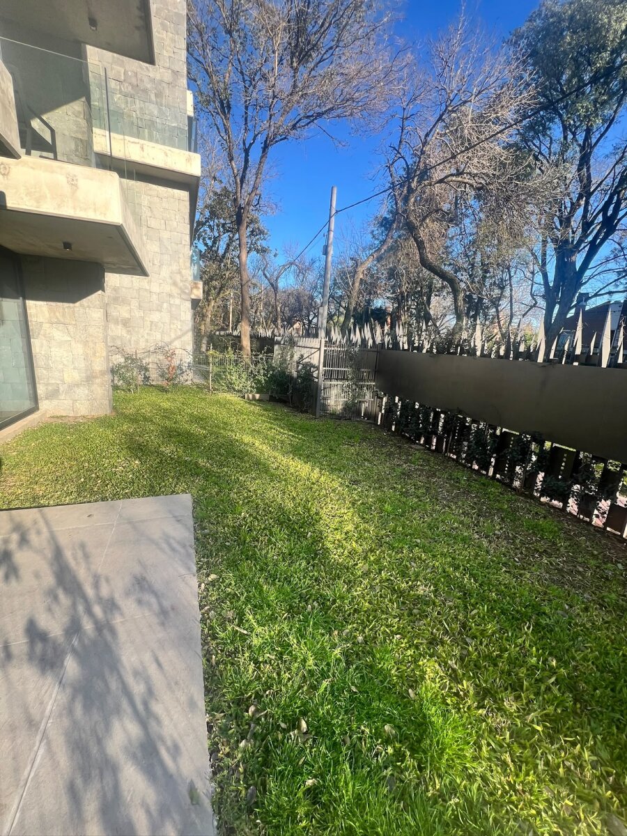 Excelente depto en condominio de diseño - 18