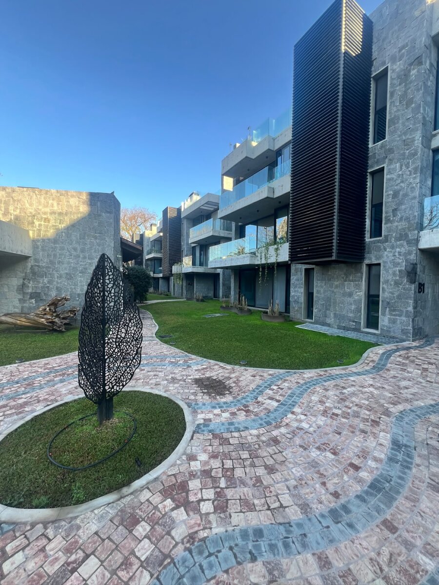 Excelente depto en condominio de diseño - 4