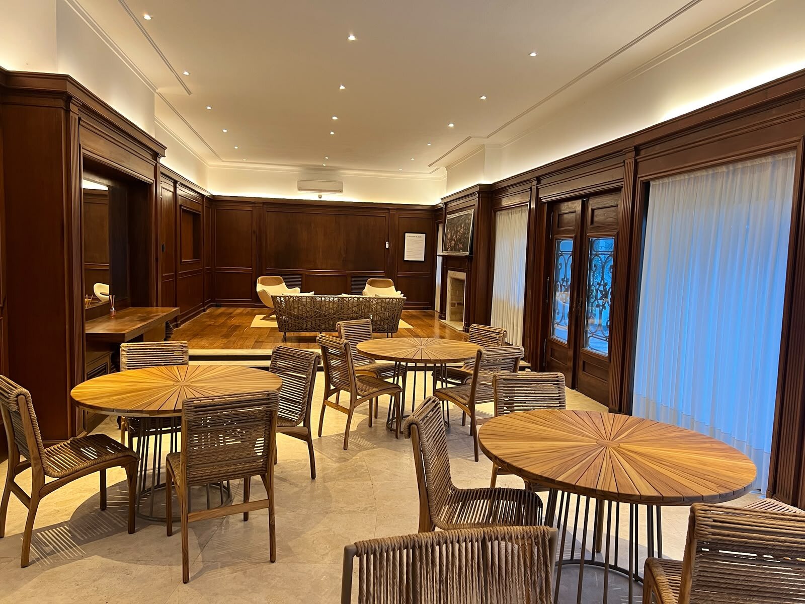 Excelente depto en condominio de diseño - 30