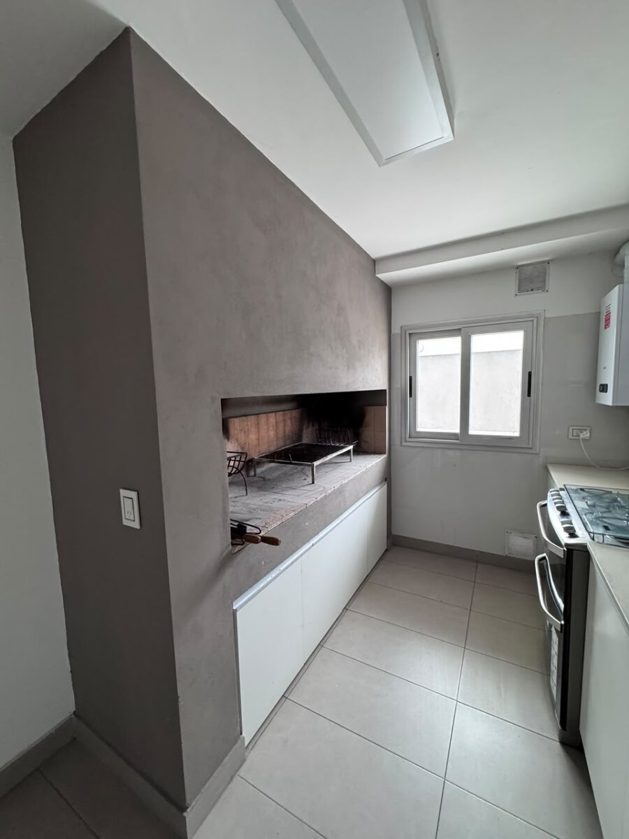 Av. Francia 269 Bis - Torre Arenales - 26