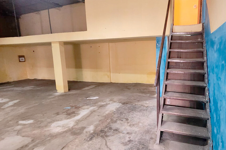 VERSATIL GALPON / SALON COMERCIAL CABILDO Y AV. SAN MARTIN - 5